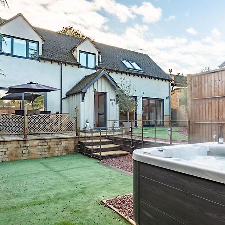 Cotswold Holiday Let With Hot Tub - The Old Garage Chipping Norton Buitenkant foto